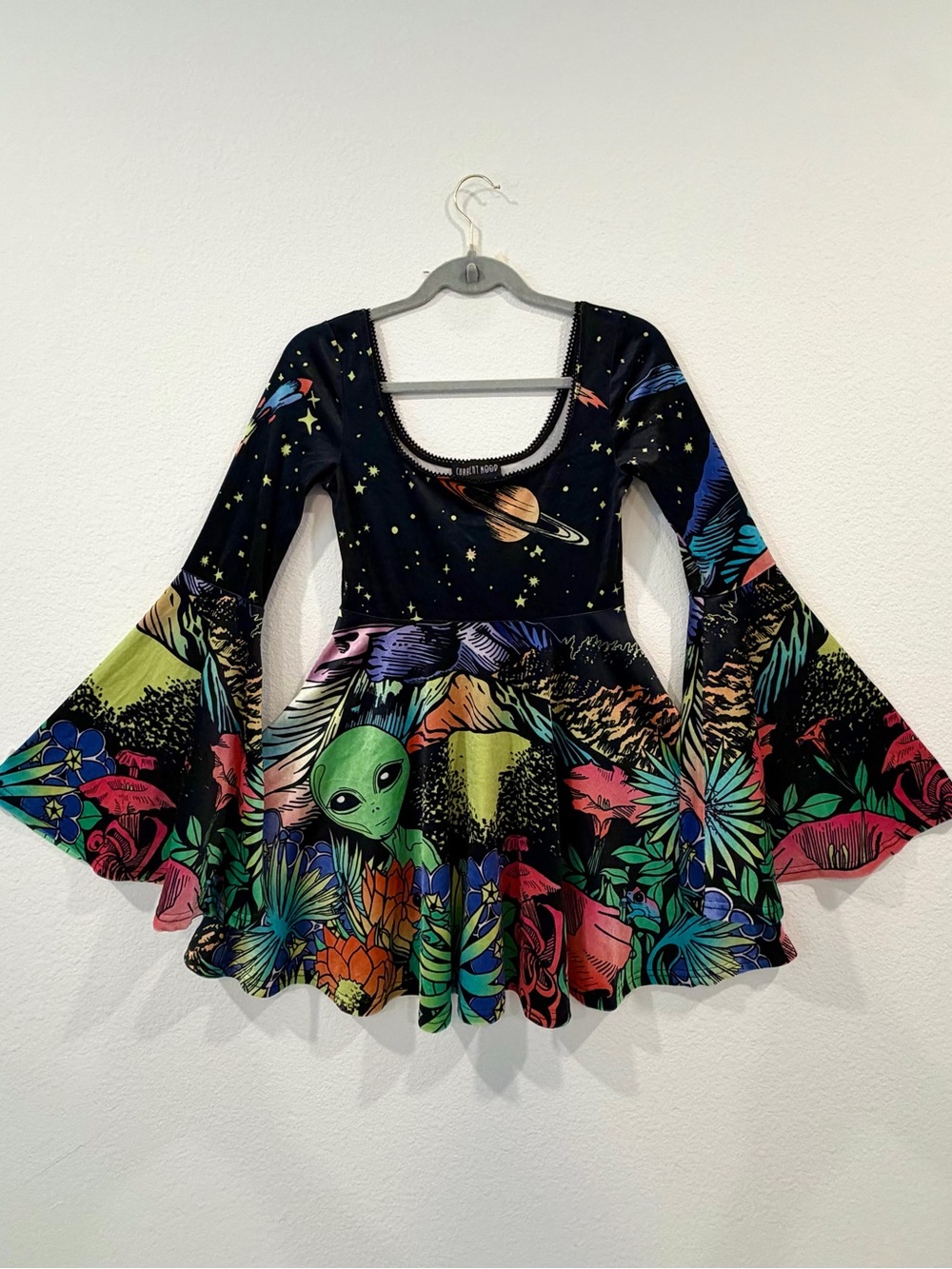 Current Mood Dolls Kill Ethereal World Alien Bell Sleeve Velvet Mini Dress Small